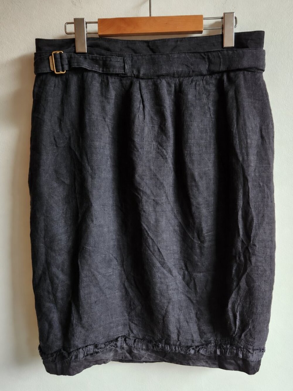YSL 2006 Black Silk Knee-Length Skirt - FR 40 (approx. US M)